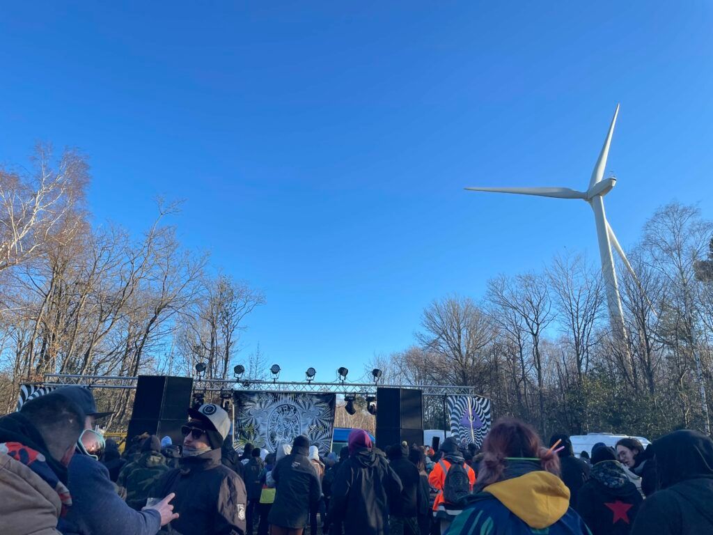 2AA4AE62-2F02-4BA7-B845-58C8B66A0CF7